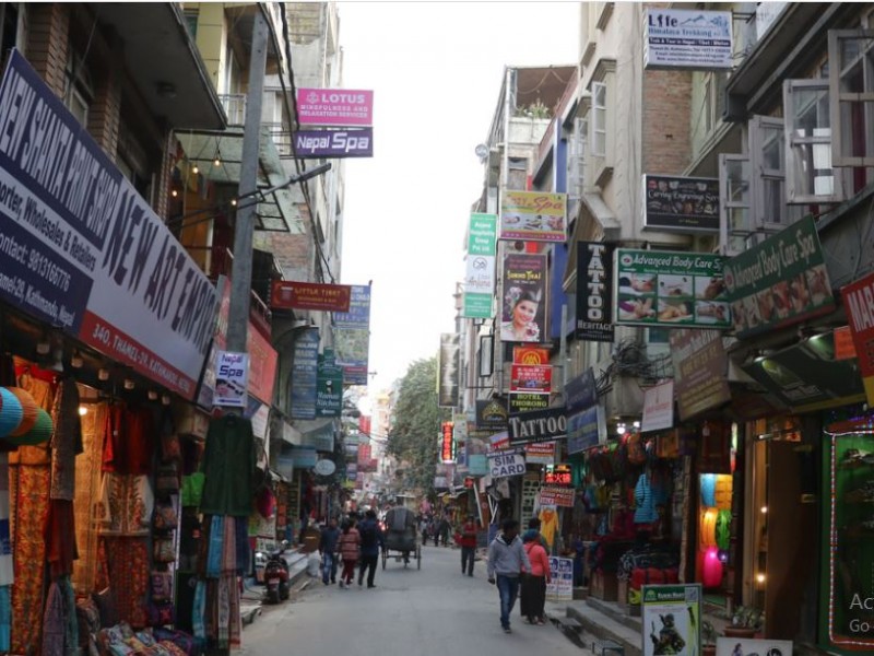 ठमेलमा निर्वाधरुपमा व्यवसाय गर्न पाउनुपर्ने माग